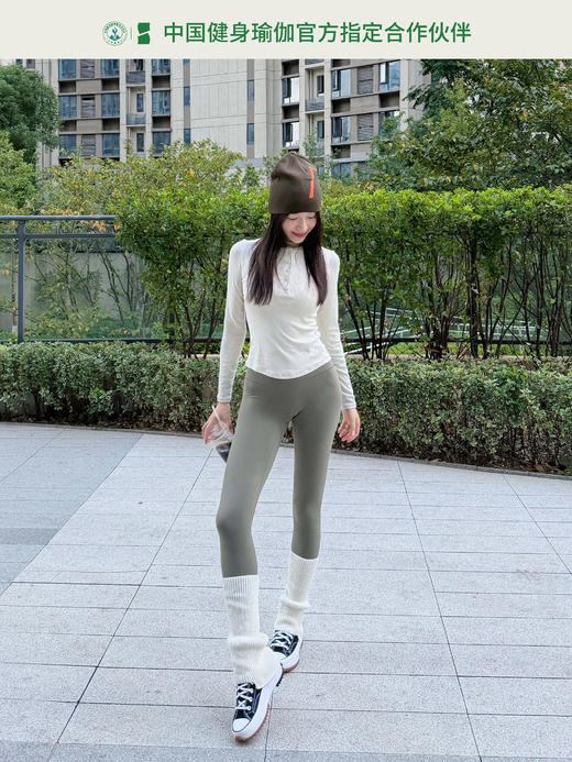 🔥清仓秒杀！加绒瑜伽裤 微喇裤 沙漏绒绒衣 全网同步秒杀，数量有限速抢【缺货自动退款 介意勿拍❗️❗️❗️】 商品图1