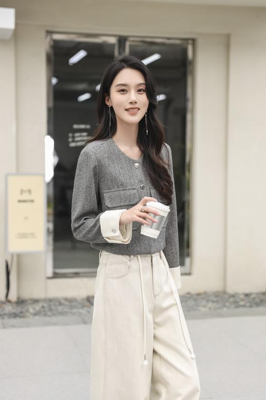 LNNNS 灰色高级感小香风撞色修身短款外套 22073 商品图3