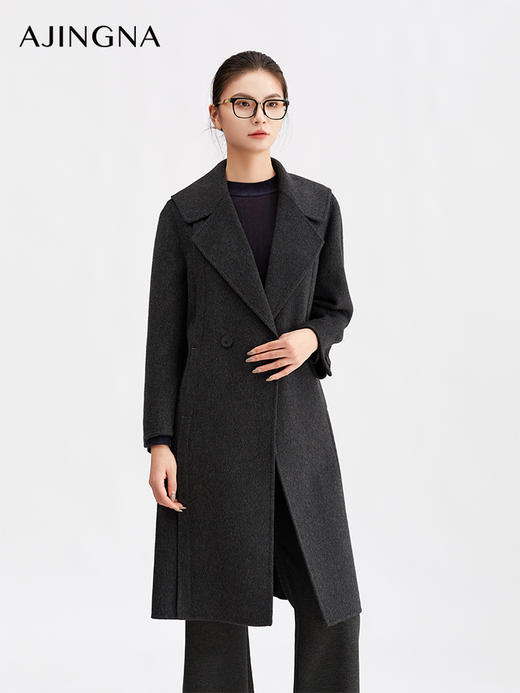 【商场同款】阿菁娜冬季新款复古感长款双面绒大衣加大翻驳领廓形垂坠修饰身形A30D511099.1 商品图3