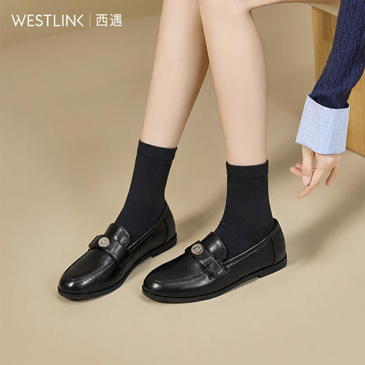 西遇平底乐福鞋女2026春季新款金属饰扣单鞋英伦风一脚蹬JK小皮鞋V0166213 商品图0