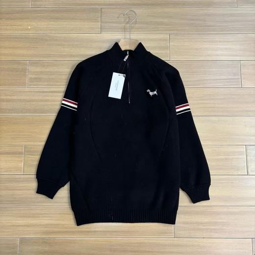 简约大方！冬季男装简约新品，高档时尚简约、舒适手感穿着修身，经典标志性色彩线条搭配 商品图1