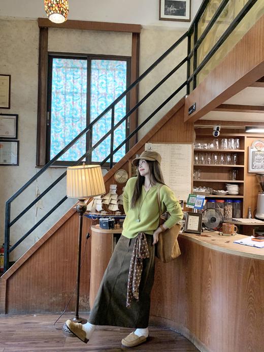 <曾小咸推荐>现货秒杀 ！微信超特价！ 复古V领毛衣（不含丝巾） 日常149.99 立减60 秒杀89.99！！ 商品图5