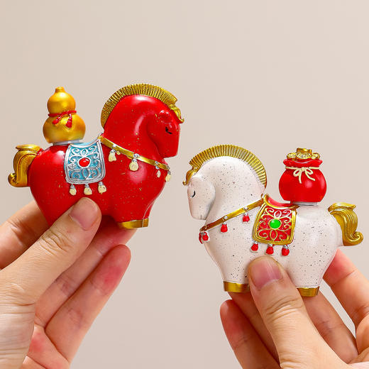 【国风之美  好运来袭】创意国潮马 办公室装饰品 桌面礼物 生肖摆件 新款马年礼品 新年伴手礼礼盒 商品图2