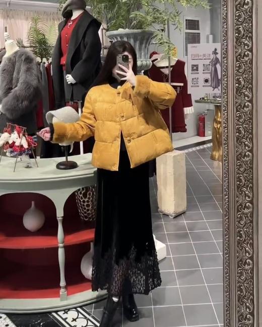 【门店同款】ENJOY冬季“暖冬雅致”绯月笼纱中式真水貂羽绒外套 167995812 商品图2