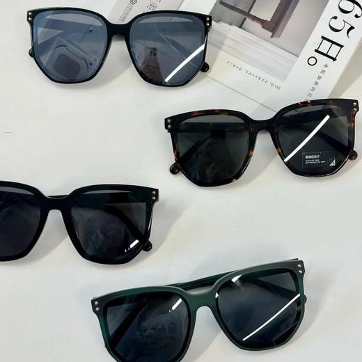 【特价清仓】EYECROXX乘号太阳镜！超精致礼盒装！送人、自用都适合~ 商品图4