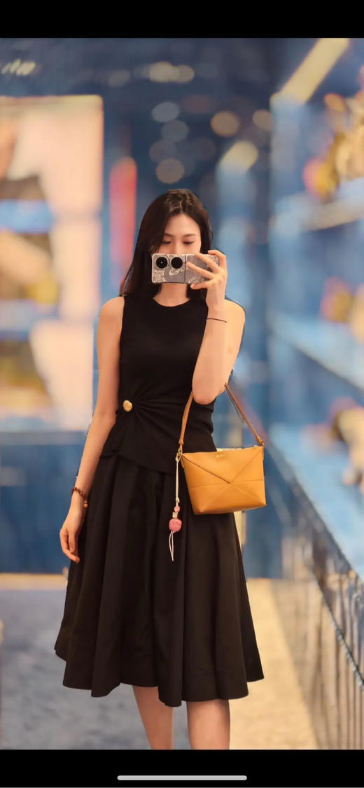 罗意威 fold pouch 焦糖色 小号 纳帕小牛皮 折叠包 商品图2