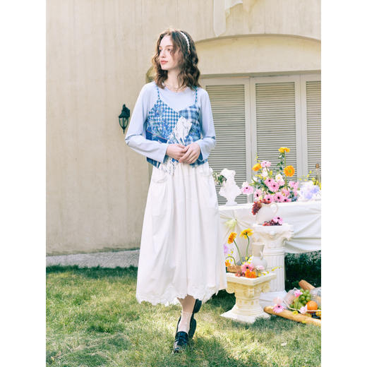 两三事 洇染寻蓝 2026春季新款印花吊带派件假两件长袖t恤女 商品图3