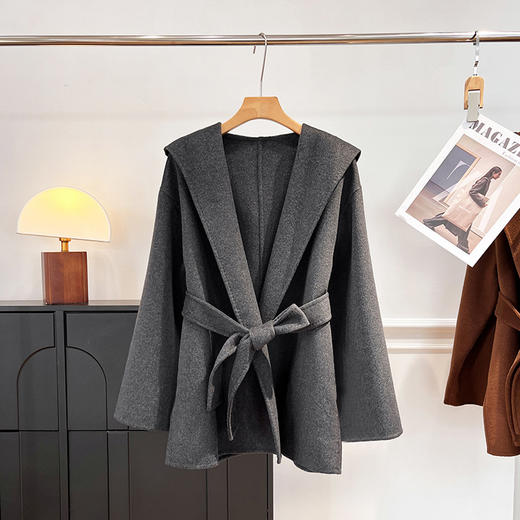 【来点不一样的】禾7900+！2026冬季新款宽松羊毛混纺双面呢中长款连帽大衣外套女 商品图2