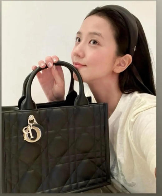 Dior Book Tote 小号 牛皮 黑金 斜挎包 商品图2