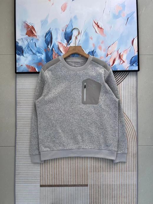 D012253立裁压胶口袋冬季加绒打底休闲套头圆领拼色卫衣 商品图13