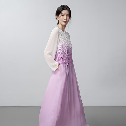 【林栖设计小店】蝶舞翩然|镂空蝴蝶刺绣拼桑蚕丝2026春新款渐变紫连衣裙T1961152 商品图4