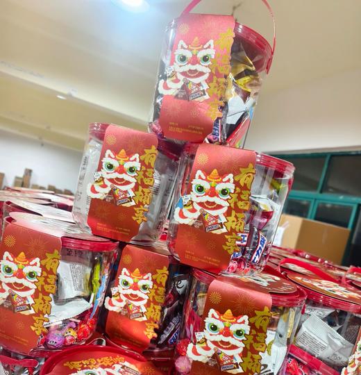 【年货节礼】新年限定 有福‘桶’享 元气迎春零食大礼包 牛奶巧克力过年送礼佳品 商品图2