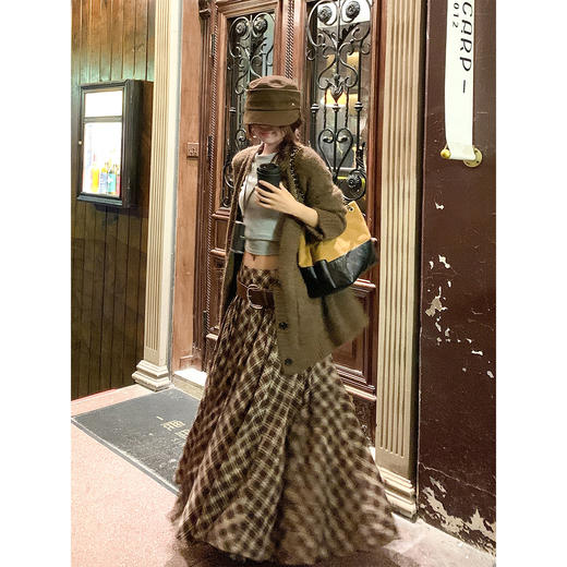 <曾小咸推荐>现货秒杀 ！微信超特价！韩系复古格子半身裙 日常189.99 立减100 秒杀89.99！！ 商品图3