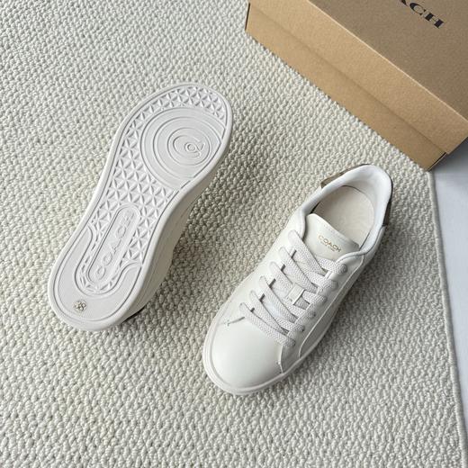 点此购买 蔻驰COACH女款经典老花舒适运动休闲鞋 dx 340281 商品图12