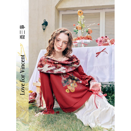 两三事梵高文艺未完日记2026春新款甜美一字肩大翻领印花t恤女 商品图0