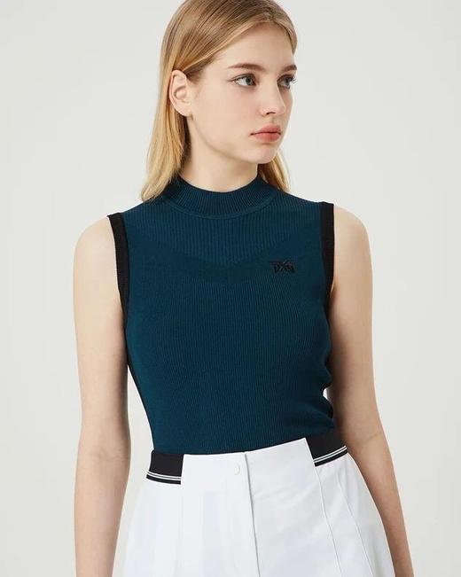 PG家春夏新款女士无袖针织上衣来了！市场最高品质❗🌟，现货‼️ 本季限量色，🇰🇷订单，这个真的很很很高级，经典版型高弹力，上身舒适包裹性显瘦，原版定制纱线，夏天穿很舒服凉爽，搭配半裙！ 商品图3