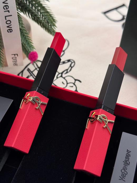 D012269为爱奔赴浮雕黑红条口红两支装浮雕礼盒 商品图3