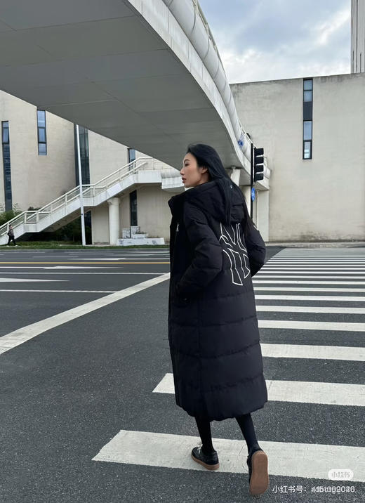 【秒杀价已调 直接拍】MLB 大联盟 原单 男女同 后背大字母 长款羽绒服 商品图5