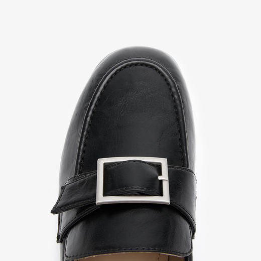 西遇平底乐福鞋女2026春季新款金属方扣单鞋英伦风复古软底小皮鞋V0166214 商品图5