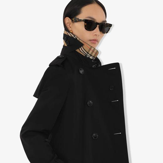 【二】BURBERRY 巴宝莉 女士女士肯辛顿版型 – 短款 Heritage Trench 风衣  黑色 8079415 A1189 商品图3