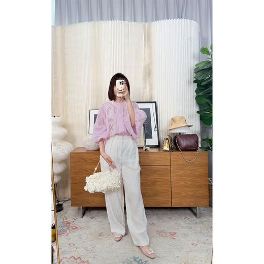 【贝拉推荐】自我取悦 2026早春 南法度假风格 超重工 激光刺绣100苎麻小衫 无龄感法式小衫 商品图3