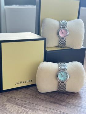 D012256高颜值新款秀气百搭钢带女士手表腕表