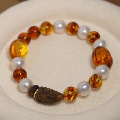 沉香琥珀珍珠手串 香味治愈 视觉唯美 野趣横生 商品图0