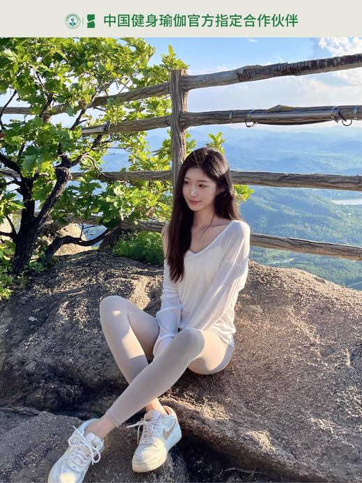 YOTTOY云朵裤AIR 瑜伽裤女裸感健身运动高腰提臀普拉提训练服套装 商品图1