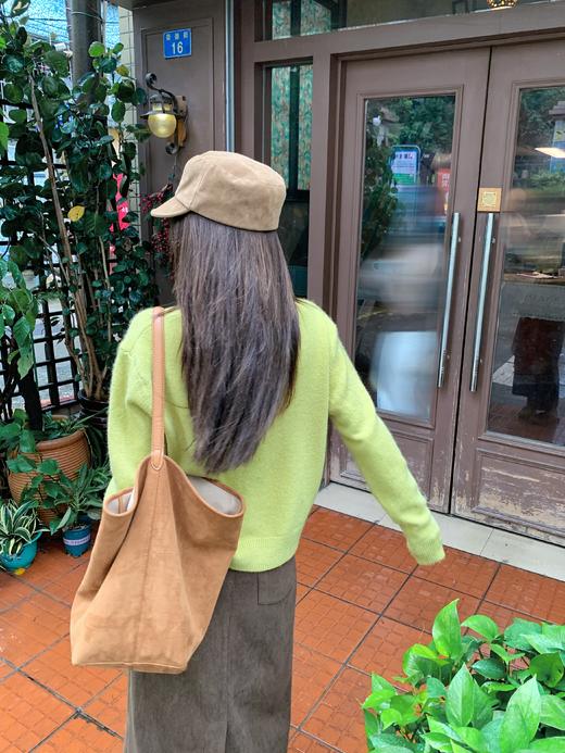 <曾小咸推荐>现货秒杀 ！微信超特价！ 复古V领毛衣（不含丝巾） 日常149.99 立减60 秒杀89.99！！ 商品图10