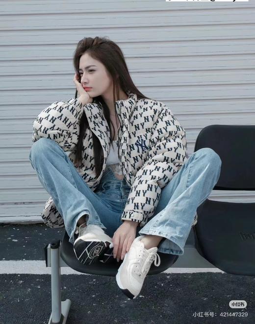 F012217满印老花立领廓形面包羽绒服男女同款情侣款 商品图2