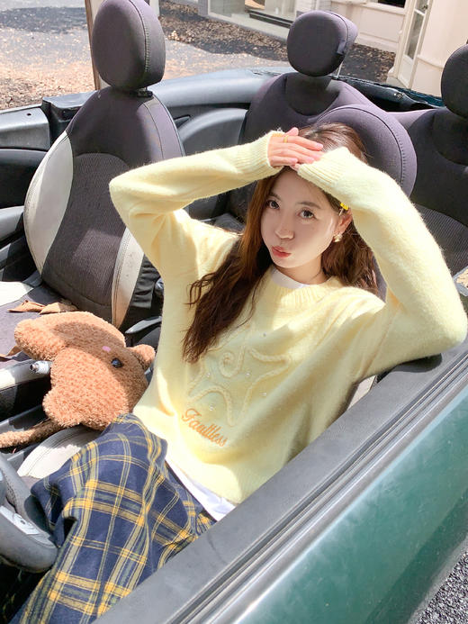 <曾小咸推荐>现货秒杀 ！微信超特价！星星字母刺绣毛衣 日常169.99 立减80 秒杀89.99！！韩系格纹半身裙  秒杀89.99！！ 商品图9