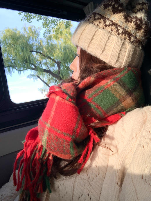 <曾小咸推荐>现货秒杀 ！微信超特价！韩系刺绣毛衣开衫 日常199.99 立减110 秒杀89.99！！ 商品图6