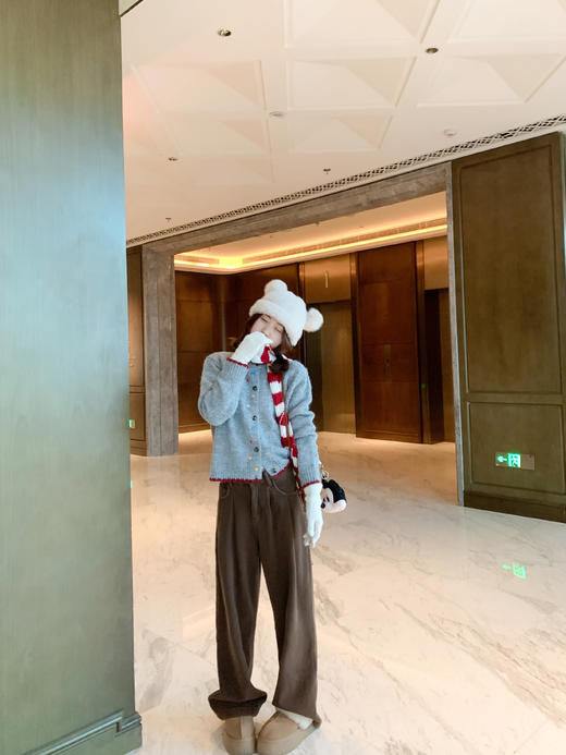 <曾小咸推荐>现货秒杀 ！微信超特价！韩系彩色扣子针织开衫 日常169.99 立减80 秒杀89.99！！ 商品图6