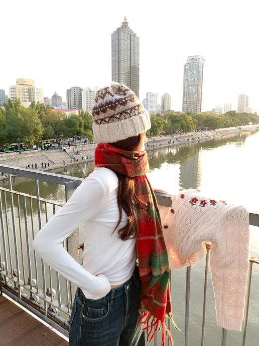 <曾小咸推荐>现货秒杀 ！微信超特价！韩系刺绣毛衣开衫 日常199.99 立减110 秒杀89.99！！ 商品图12