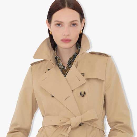 BURBERRY 巴宝莉 女士切尔西版型 – 短款 Heritage Trench 束腰风衣 蜂蜜色 8079408 A1366 商品图1