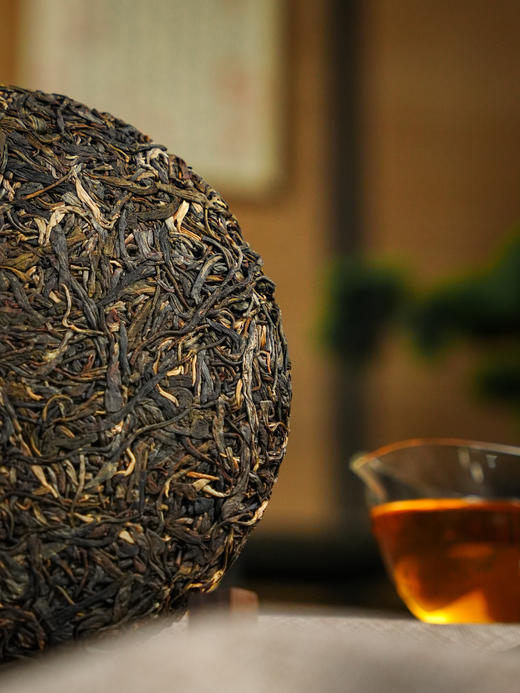 【野放高杆王】2015年头春古树茶老挝高杆古树茶：纯净自然的茶中极品，357克/饼 商品图4