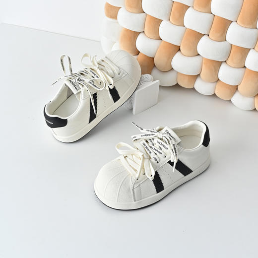 经典鲨2026年春季专柜新品韩版拼色贝壳头休闲板鞋小白鞋女KW142-617021 商品图2