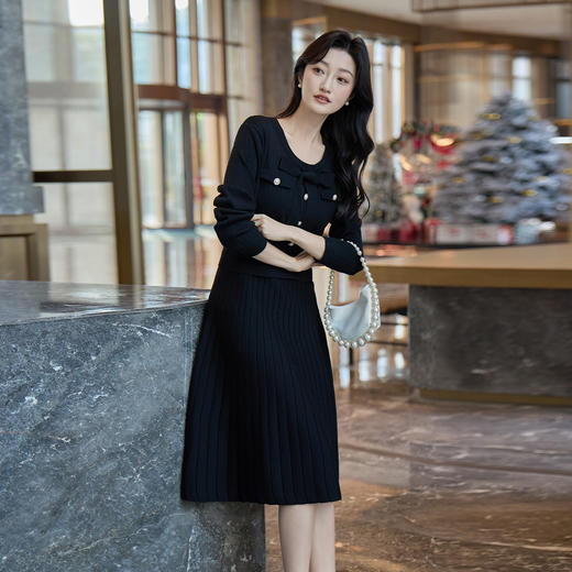奢姿2025冬季大码毛衣连衣裙女假两件蝴蝶结珍珠扣针织裙气质款9154870531 商品图2