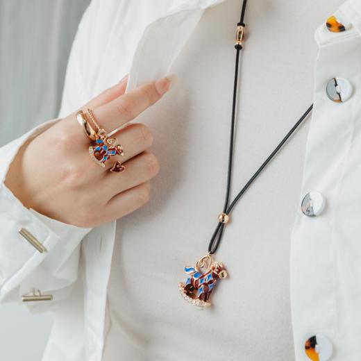 LAZYSURI星运福马珐琅系列|戒指/耳环/项链，红蓝撞色小马，点睛穿搭 商品图7