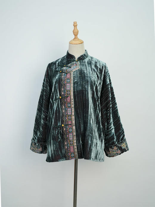 L260062丝绒外套 商品图4