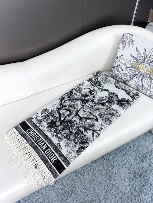 迪奥 动物印花大方巾 围巾披肩毛毯三用（ZT*DSX） 商品图6