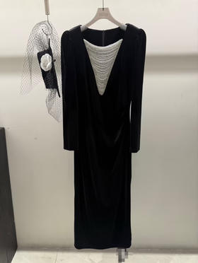 【门店同款】ENJOY春季轻奢V领串珠连衣裙 169643183