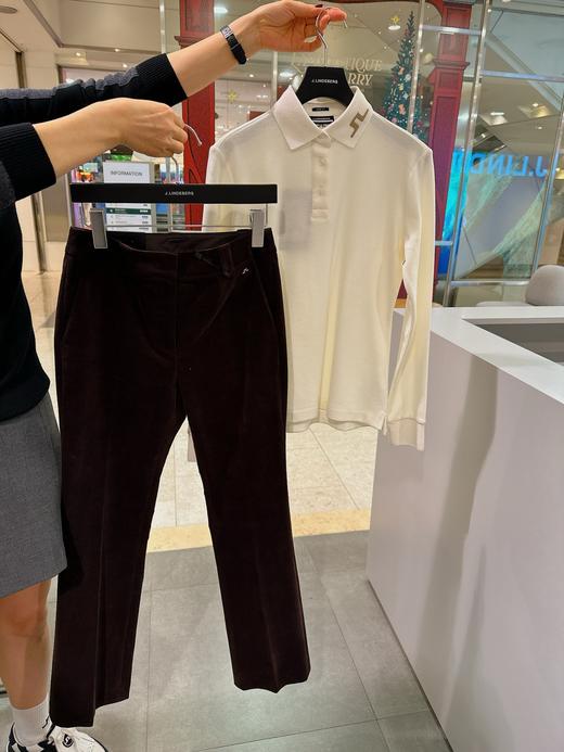 JL家新款女士拉毛撞色长袖polo来了！年轻时尚的款式, 这种经典款型一般是最简约基础的设计，没有什么太多花哨的装饰，但单单面料就足以让小作坊们望而止步！ 商品图3