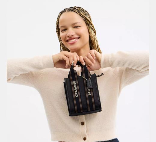 好折扣！Coach Smith mini 托特包 好多颜色只要￥960直邮到手 商品图4