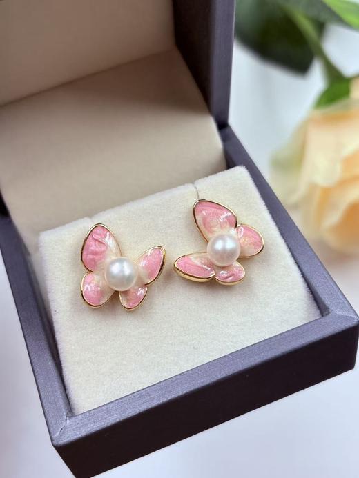 【直播大场福利】新品 天然淡水珍珠耳钉 粉色蝴蝶 925银针 商品图2