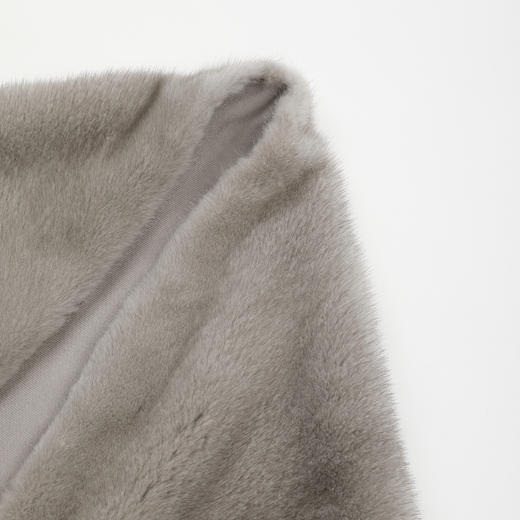 ROMI STUDIO丹麦进口水貂桑蚕丝密实毛针皮草三角围巾RWCWPG7452 商品图2