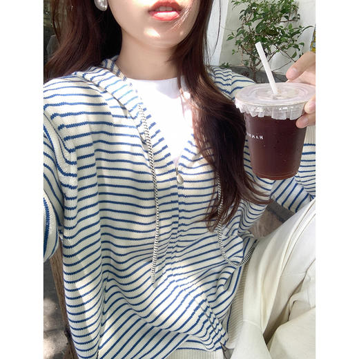 <曾小咸推荐>现货秒杀 ！微信超特价！韩系条纹长袖外套 日常189.99 立减100 秒杀89.99！！ 商品图2