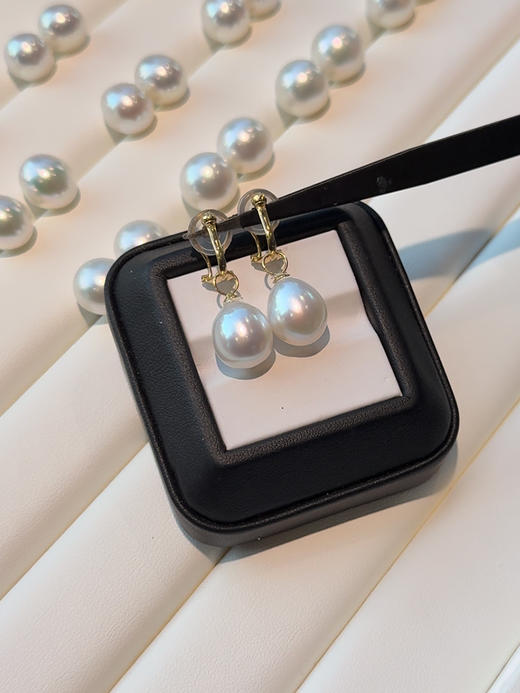 【挚友限定】(挂珠款)18K金可换珠耳夹 极光澳白珍珠 水滴型11-12mm QC 商品图2