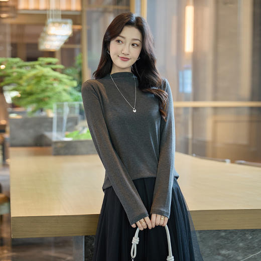 奢姿大码女装2025冬季时尚圆领设计针织衫胖妹妹气质简约显瘦上衣9954191092 商品图2