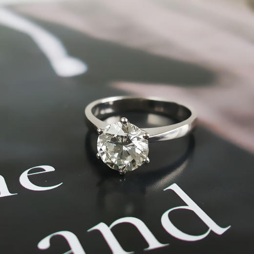 PT950铂金经典简约六爪款1.66克拉钻石戒指14号（戒圈可改）170126NJS07 商品图4